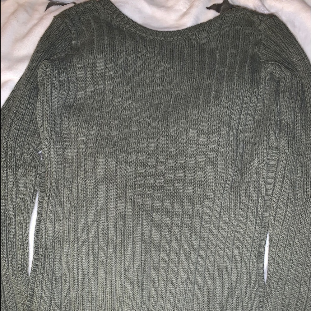 Green comfortable sweater